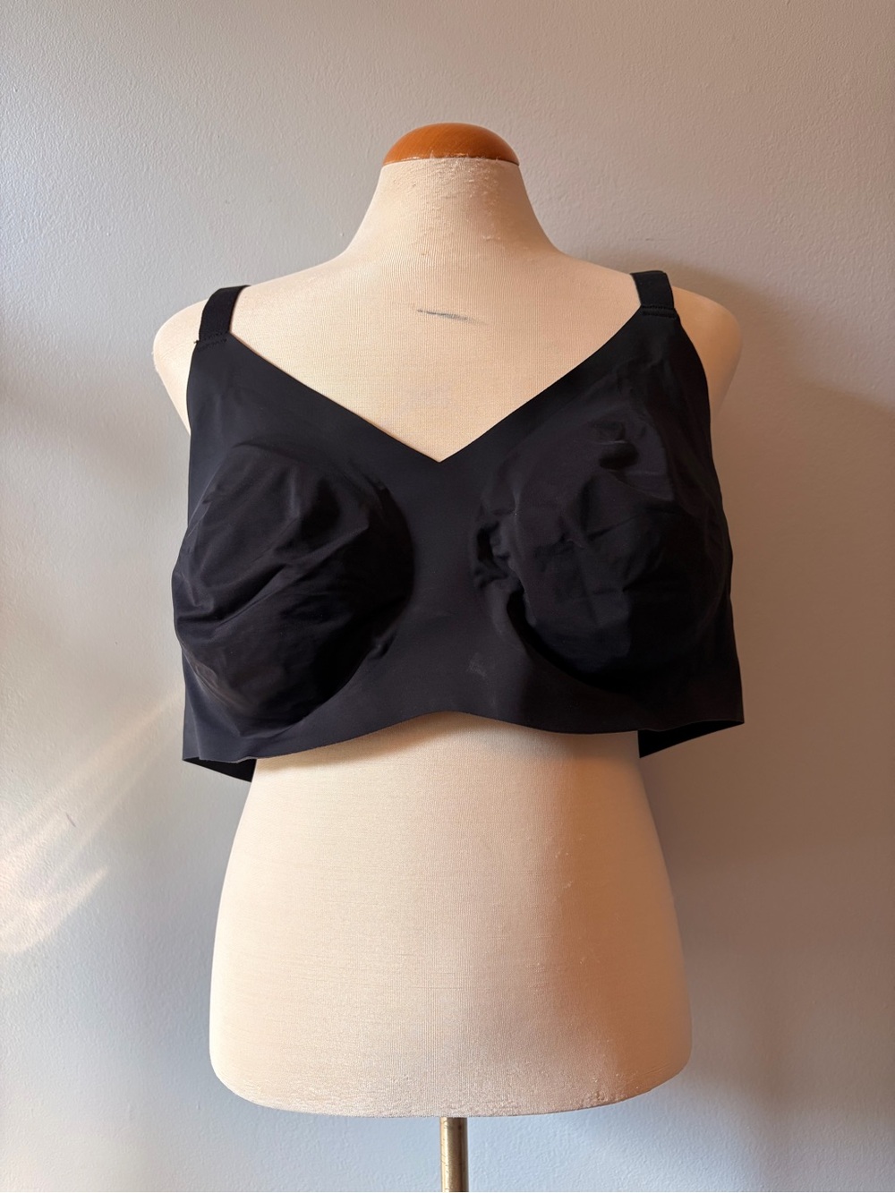 knix Black Seamless Wireless Comfort Bra